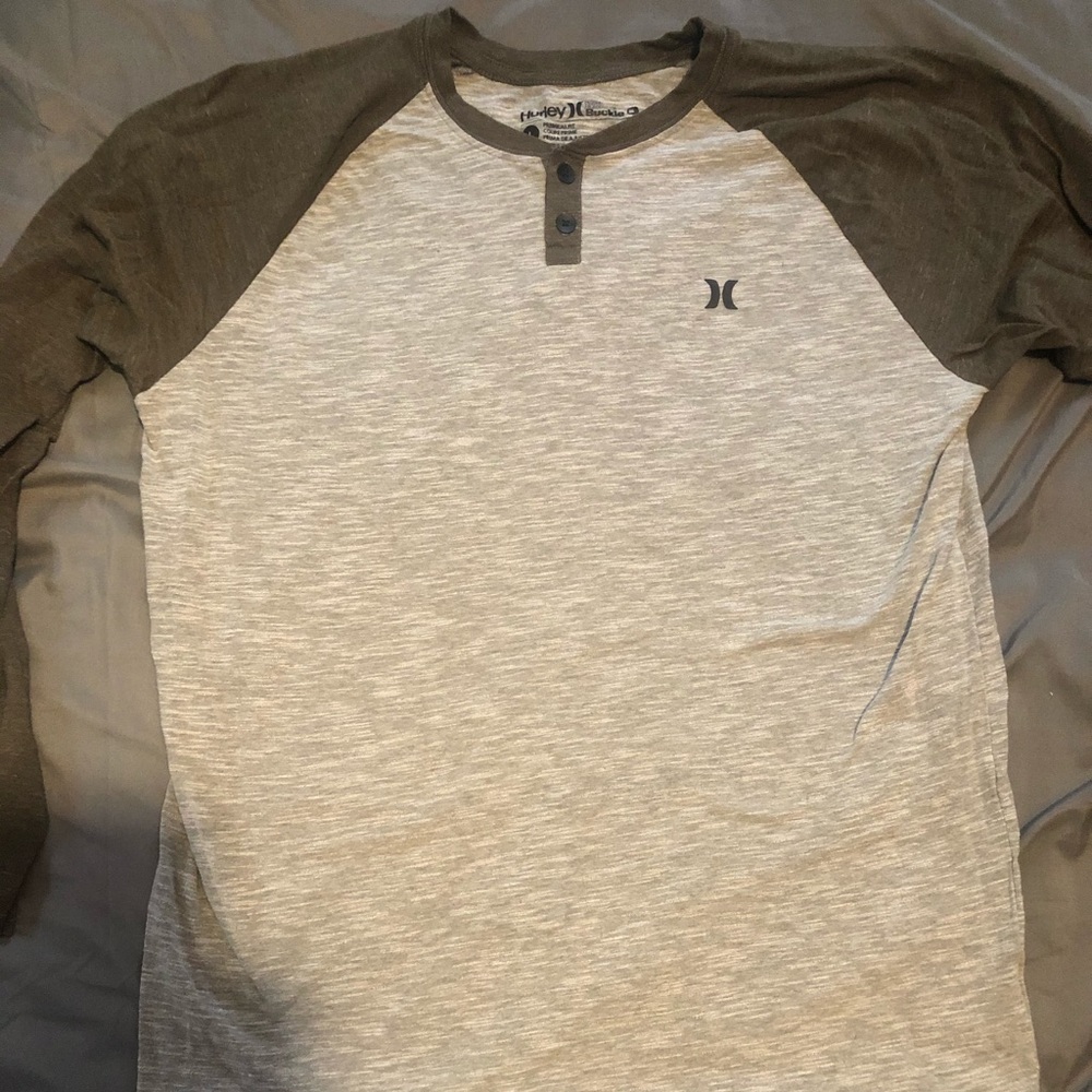 Long Sleeve Hurley Premium Fit Tee. Button Down